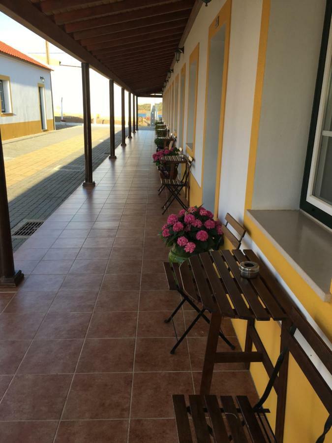 Pensjonat Agro-Turismo Do Roxo Ervidel Zewnętrze zdjęcie